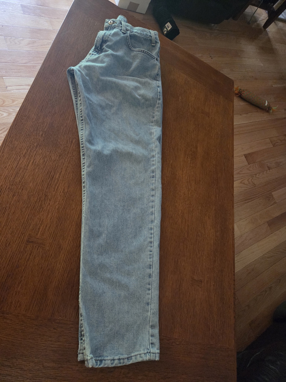 Mossimo Classic Light Blue Men's Jeans - Casual Straight Fit Size 34x32